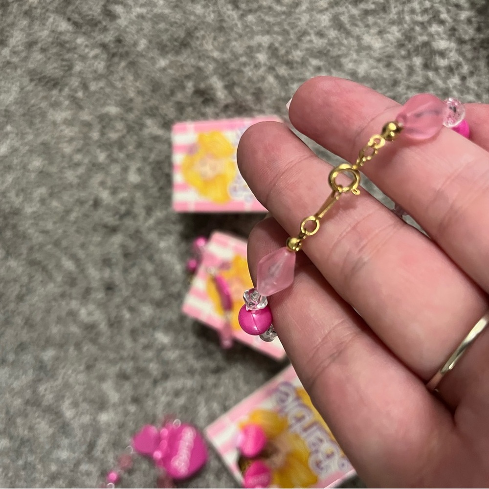I’m Into Barbie - Necklace, Bracelets and Earrings Set - Picture 7 of 13